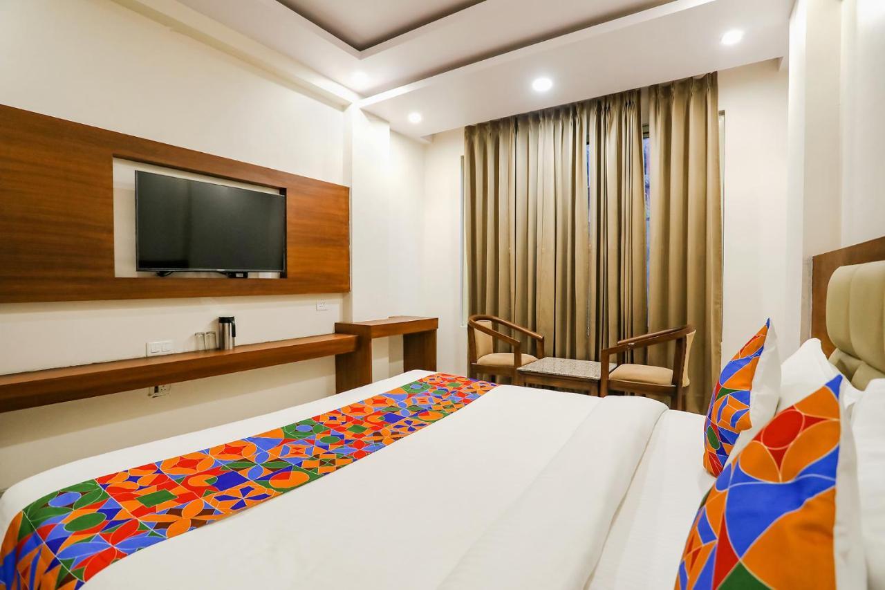 Fabhotel Aman Sara Lucknow Eksteriør bilde